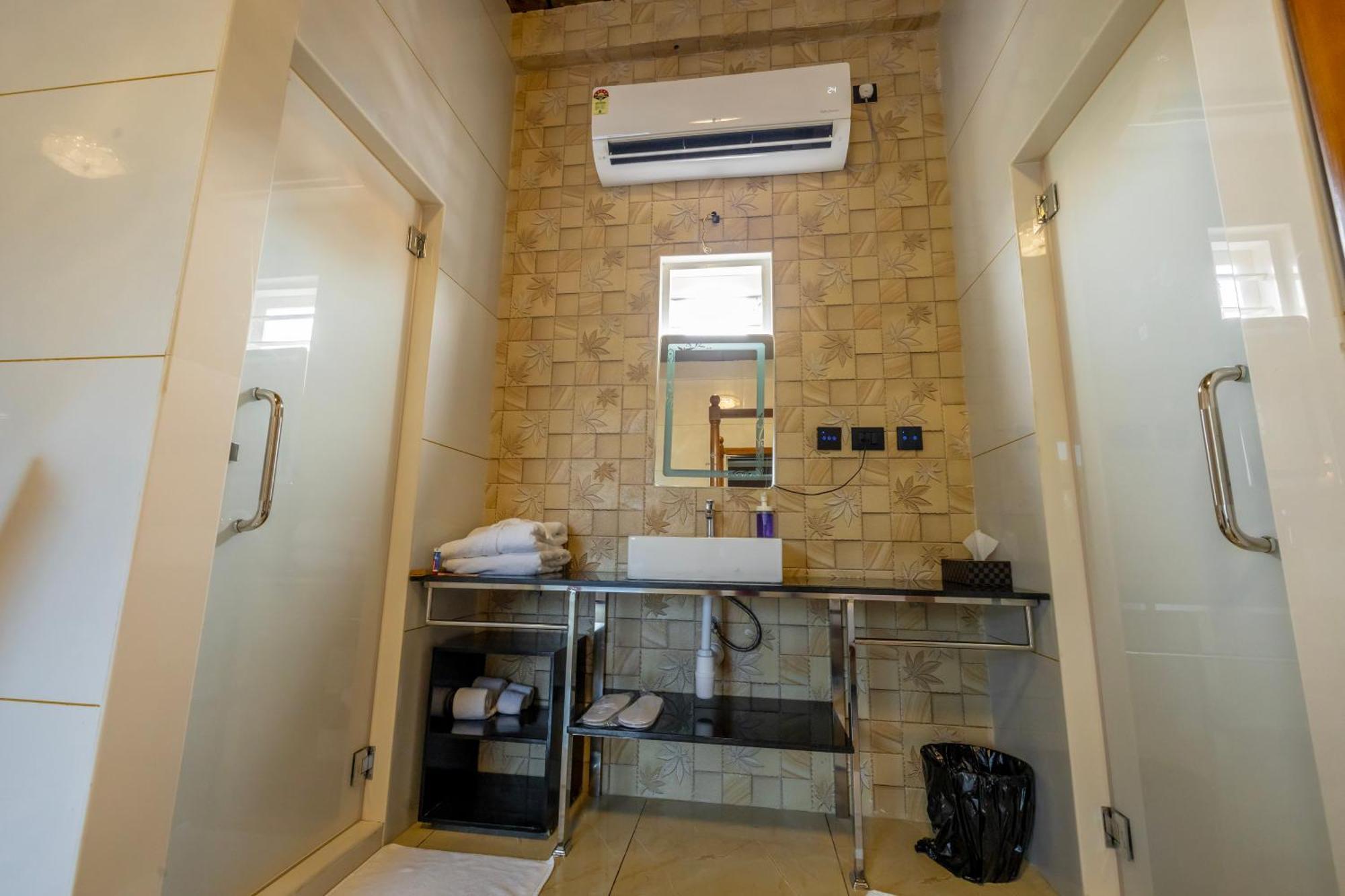 Hotel Willington & Harbour View Residency Kochi