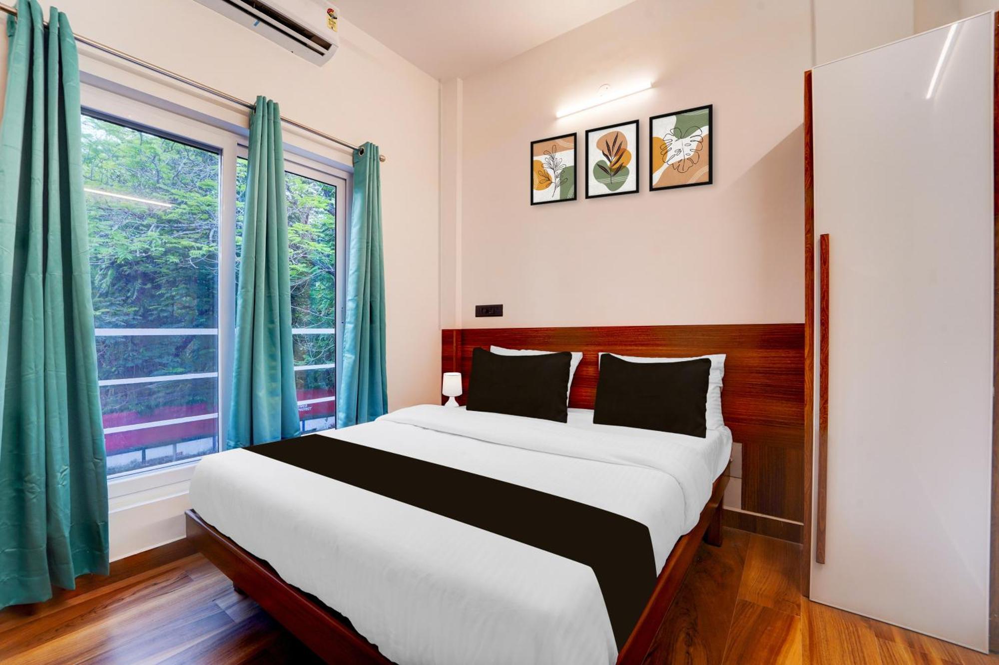 Super O Gandhi Nagar Near South Railway Backgate 3* Kochi