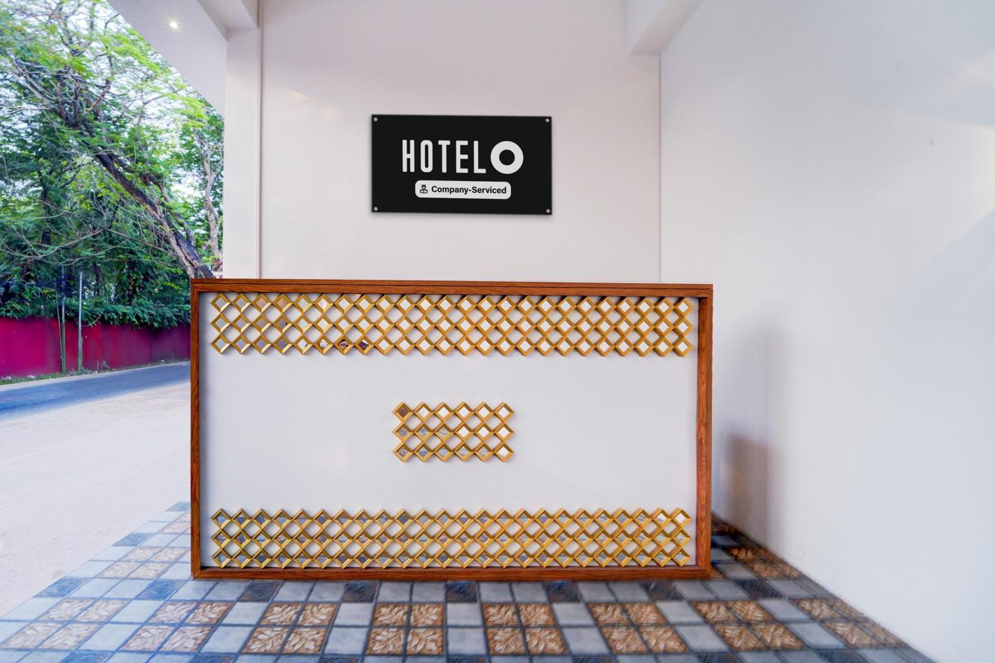 Hotel Super O Gandhi Nagar Near South Railway Backgate