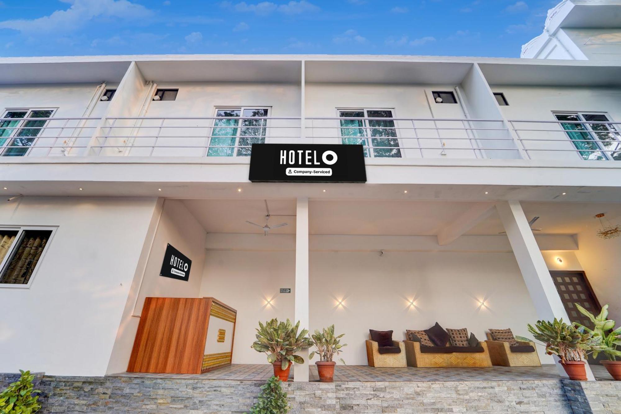 Hotel Super O Gandhi Nagar Near South Railway Backgate Kochi
