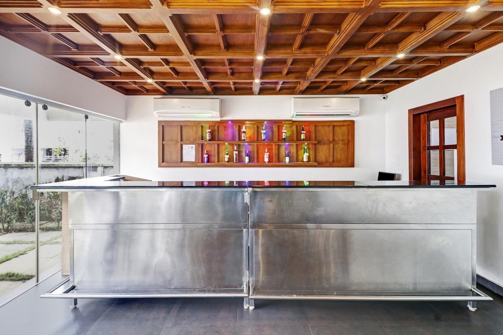 Townhouse Oak Edassery's Sealine Hotel 4*