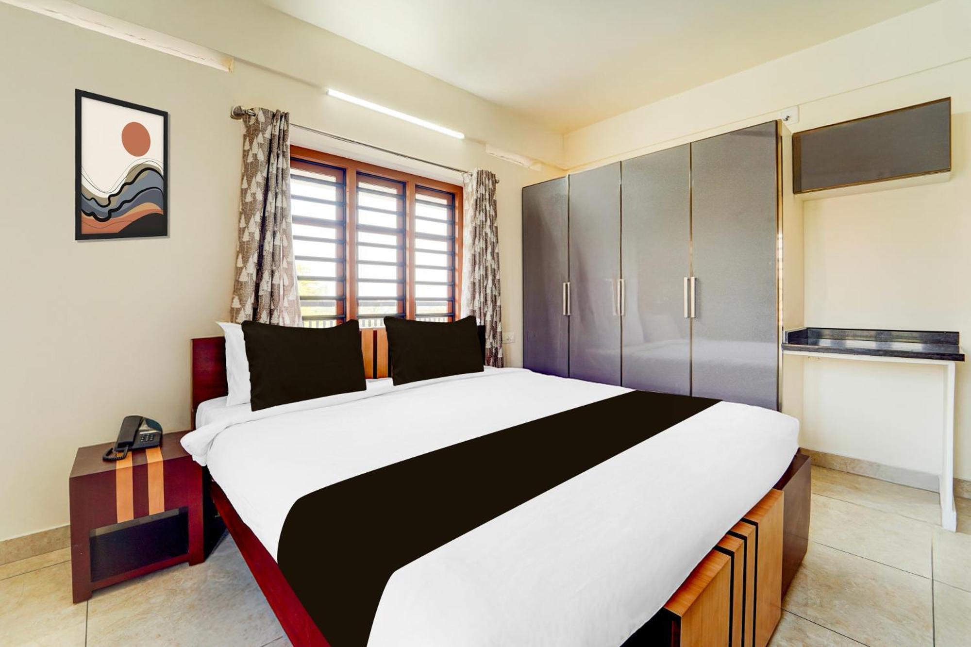 Super Townhouse Kalady Near Airport Hotel Kochi