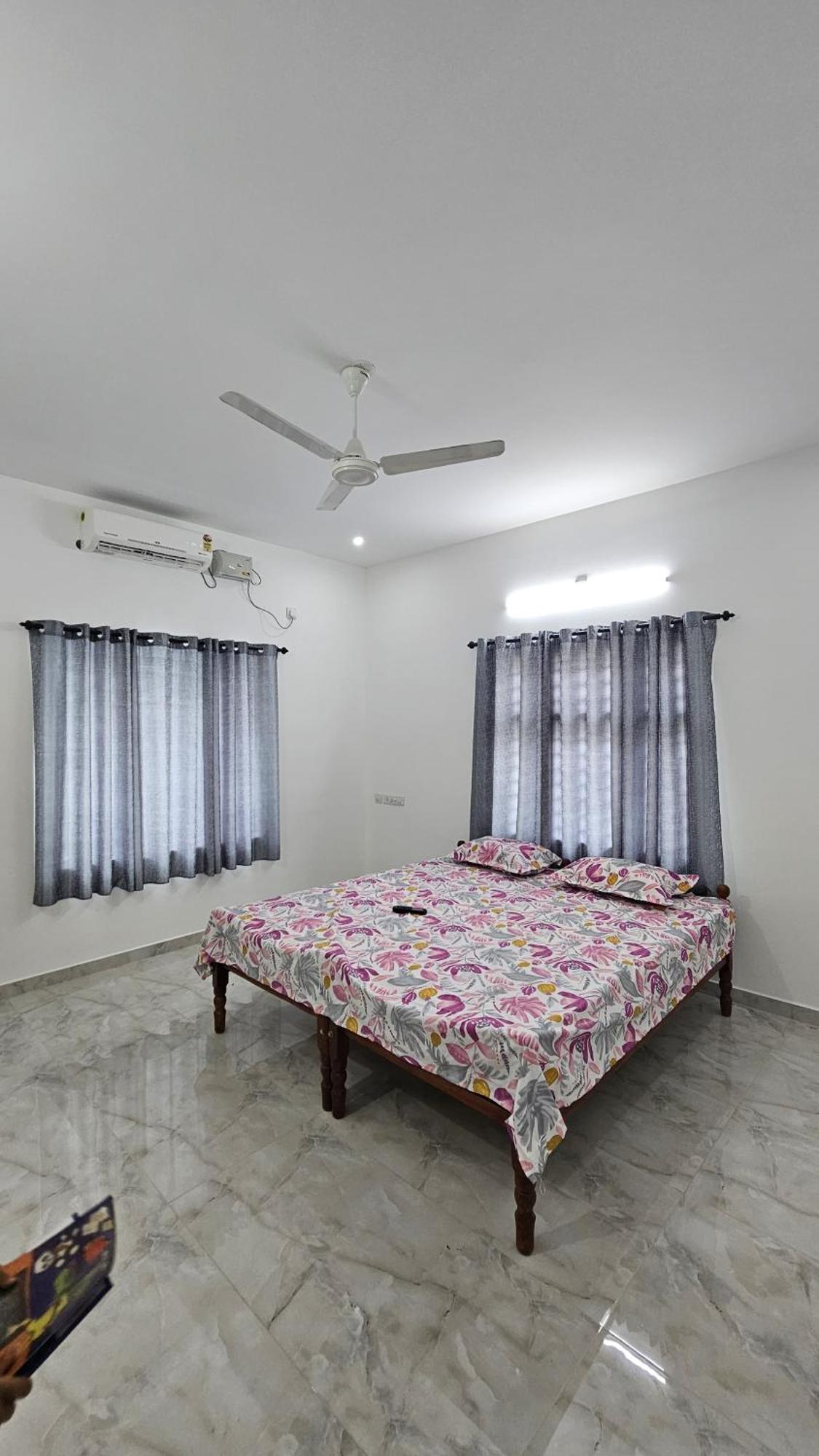 Apartment Ramanandam *