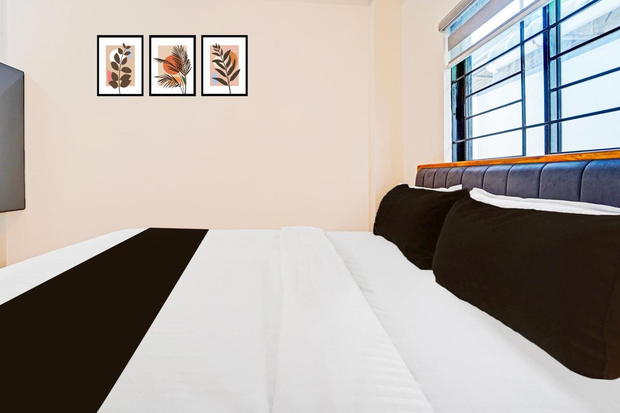 Super O Kalamassery Near Medical College Hotel 4*
