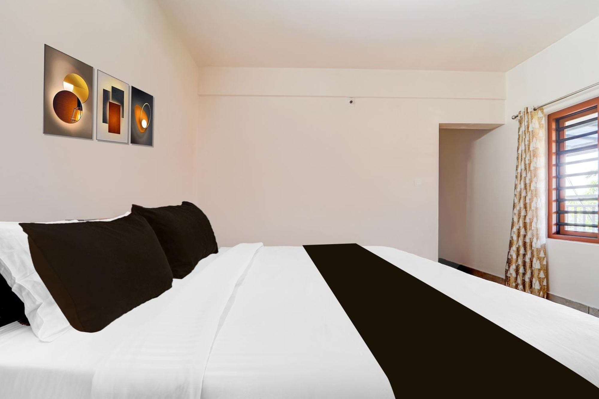 Hotel Super Townhouse Kalady Near Airport Kochi
