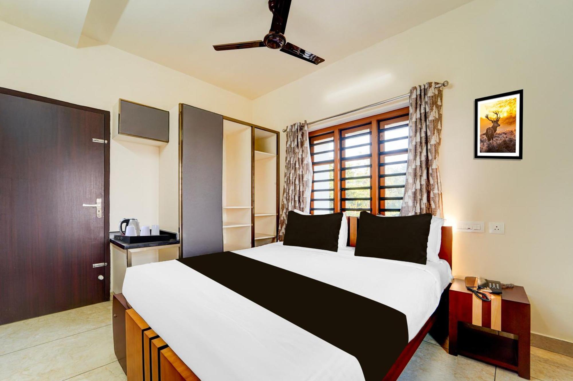 Super Townhouse Kalady Near Airport Hotel Kochi