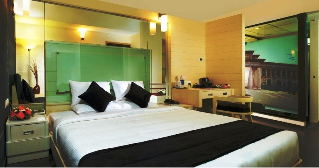 Hotel Olive Eva Kochi