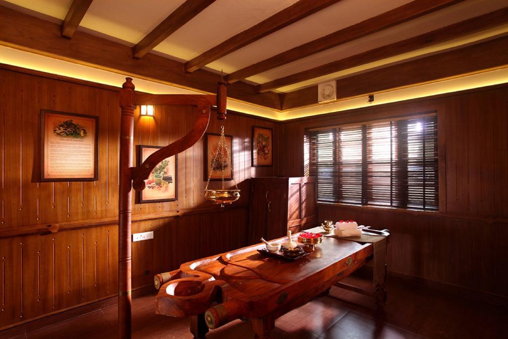 Sealagoon Health Cherai Resort