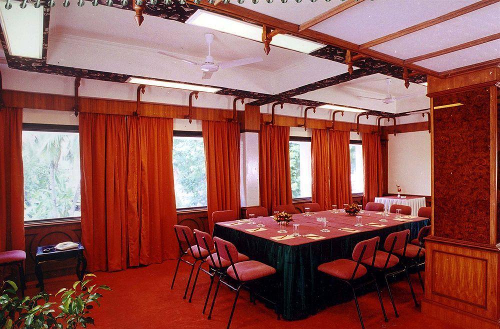 The Renai Cochin Resort 4*