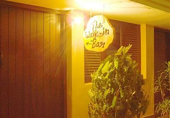 Hotel Highway Garden 3*