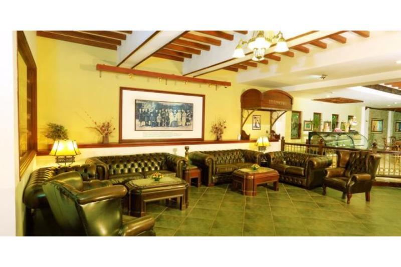 Hotel Travancore Court