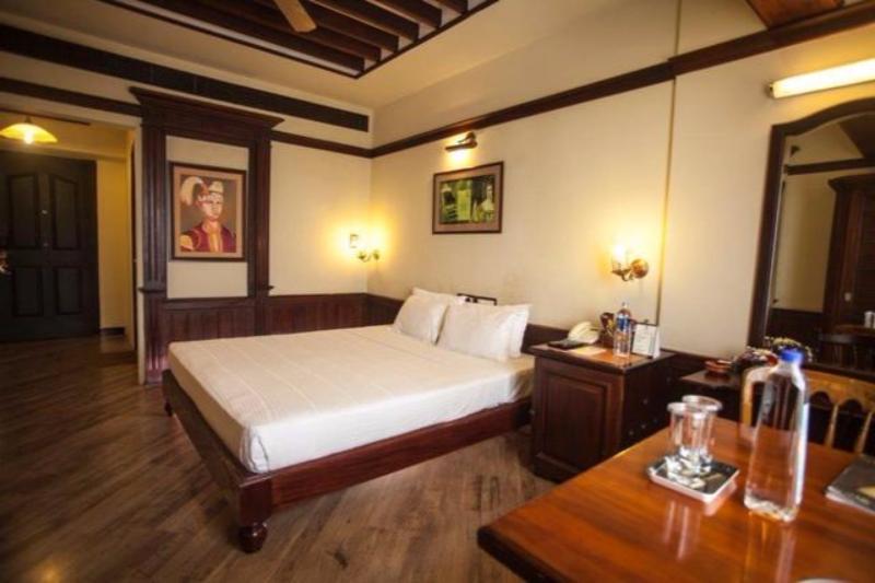 Hotel Travancore Court