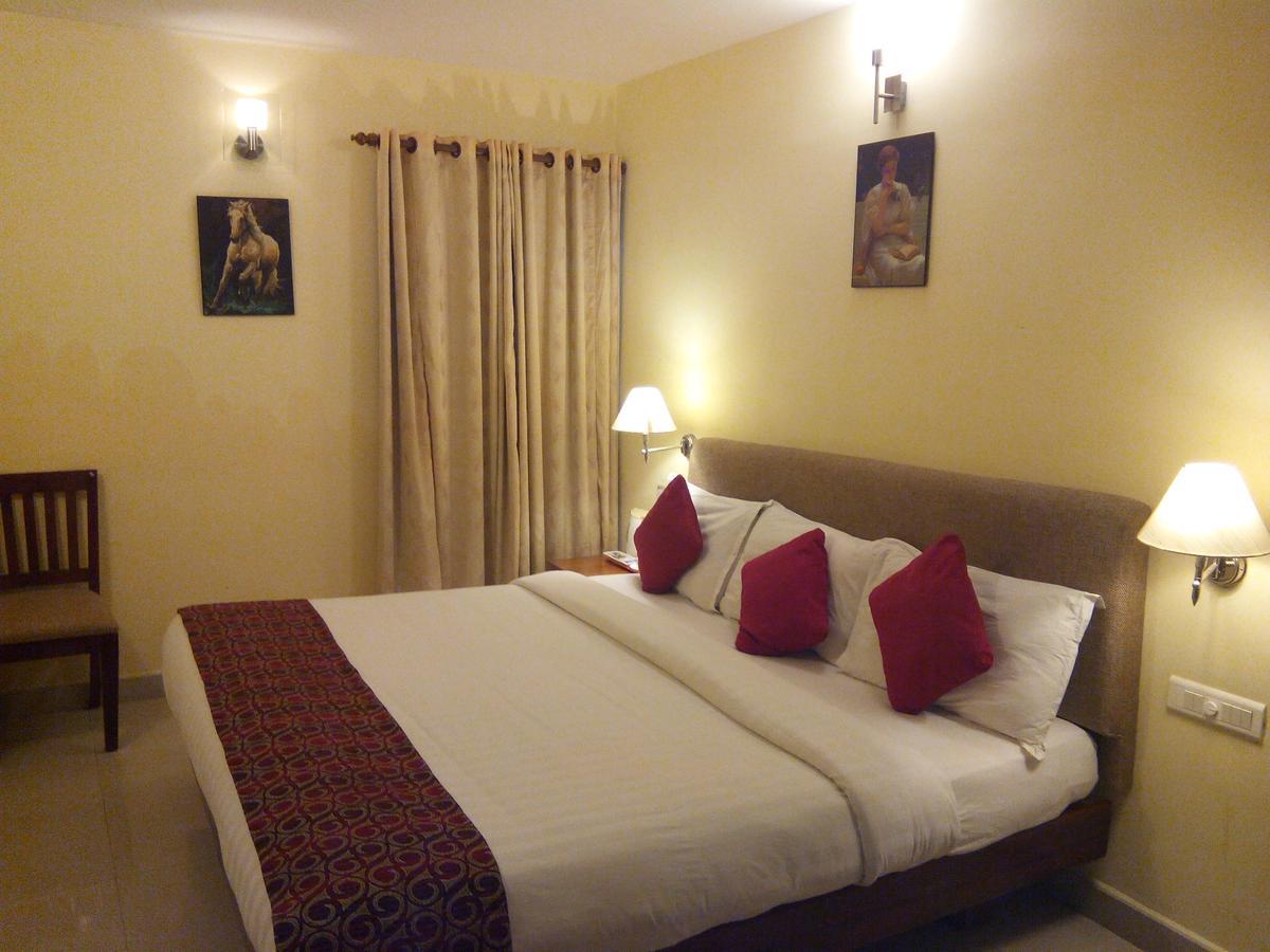 Hotel Park Residency