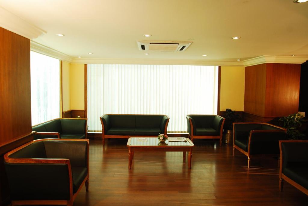 Mermaid 3* Kochi