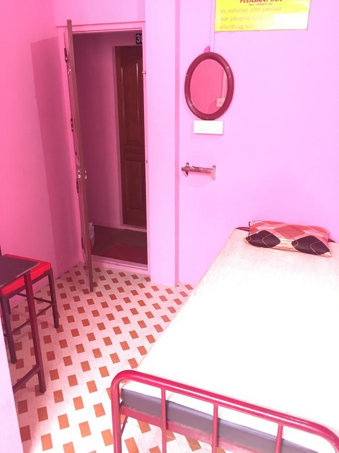 Pleasant Inn Kochi