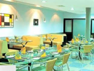 Hotel Highway Garden 3*