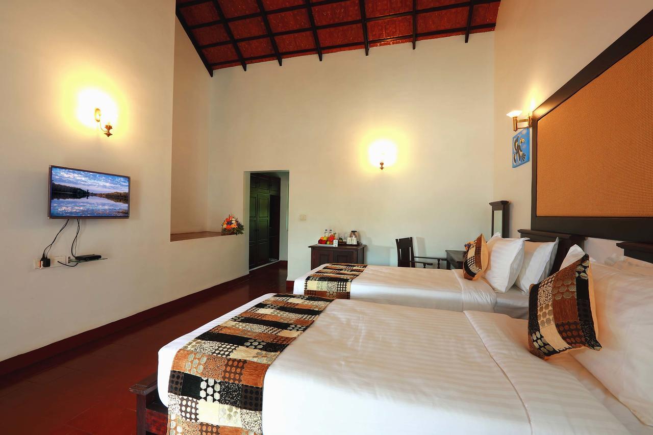 Nihara And Cochin Resort Kochi