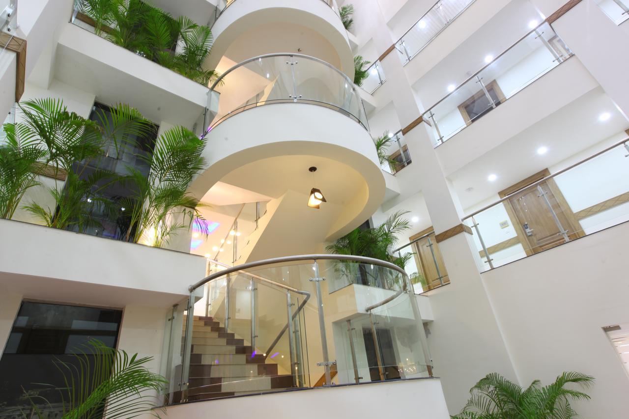 Sidra Pristine And Portico Halls 3* Kochi