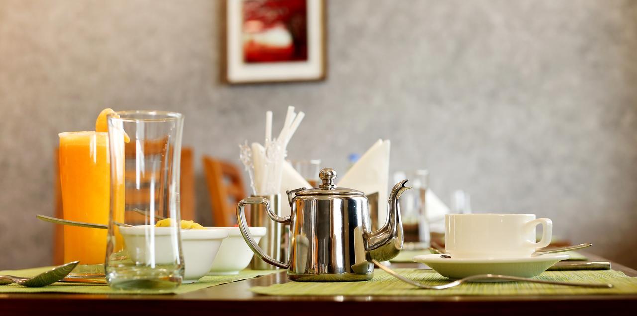 Hotel Sidra Pristine And Portico Halls Kochi