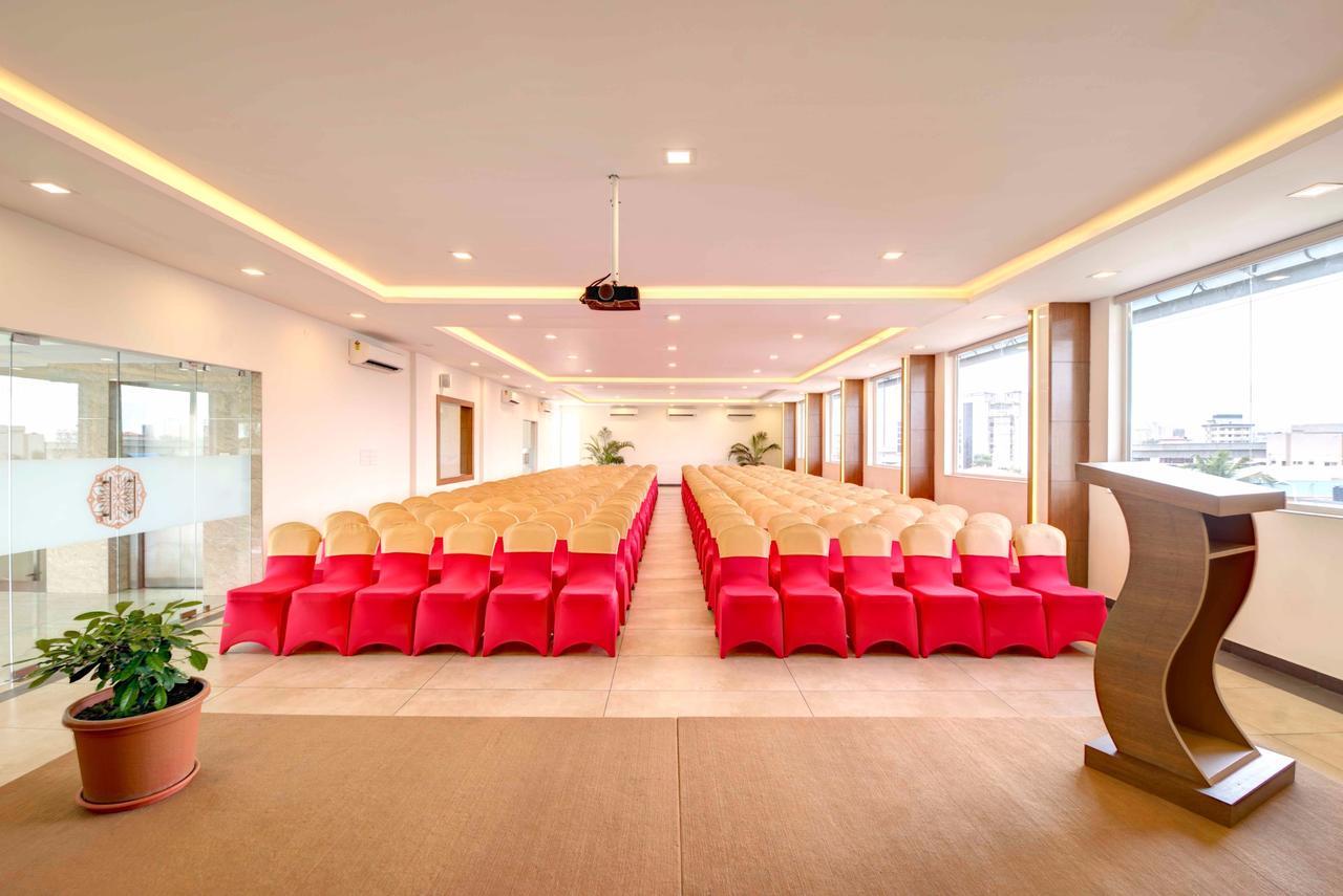 Hotel Sidra Pristine And Portico Halls