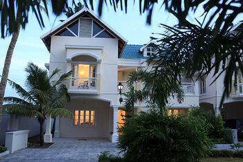 Punarnava Bamboo Lagoon Ayurveda Village Holiday park