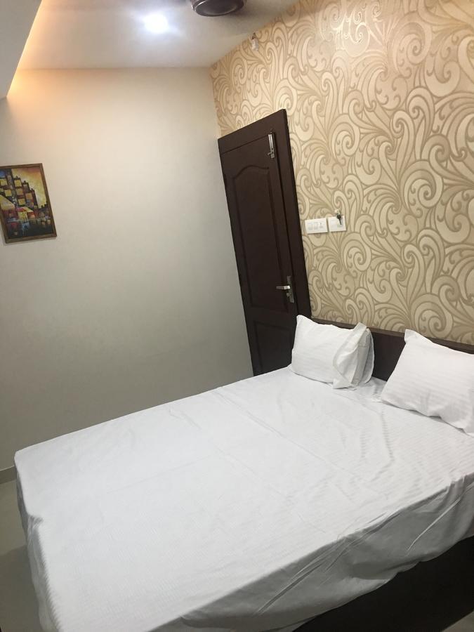 Almas Residency