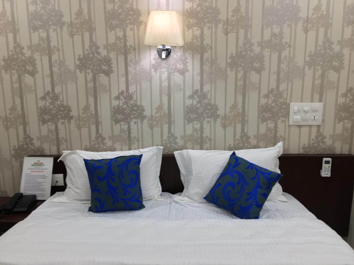 Almas Residency 2*