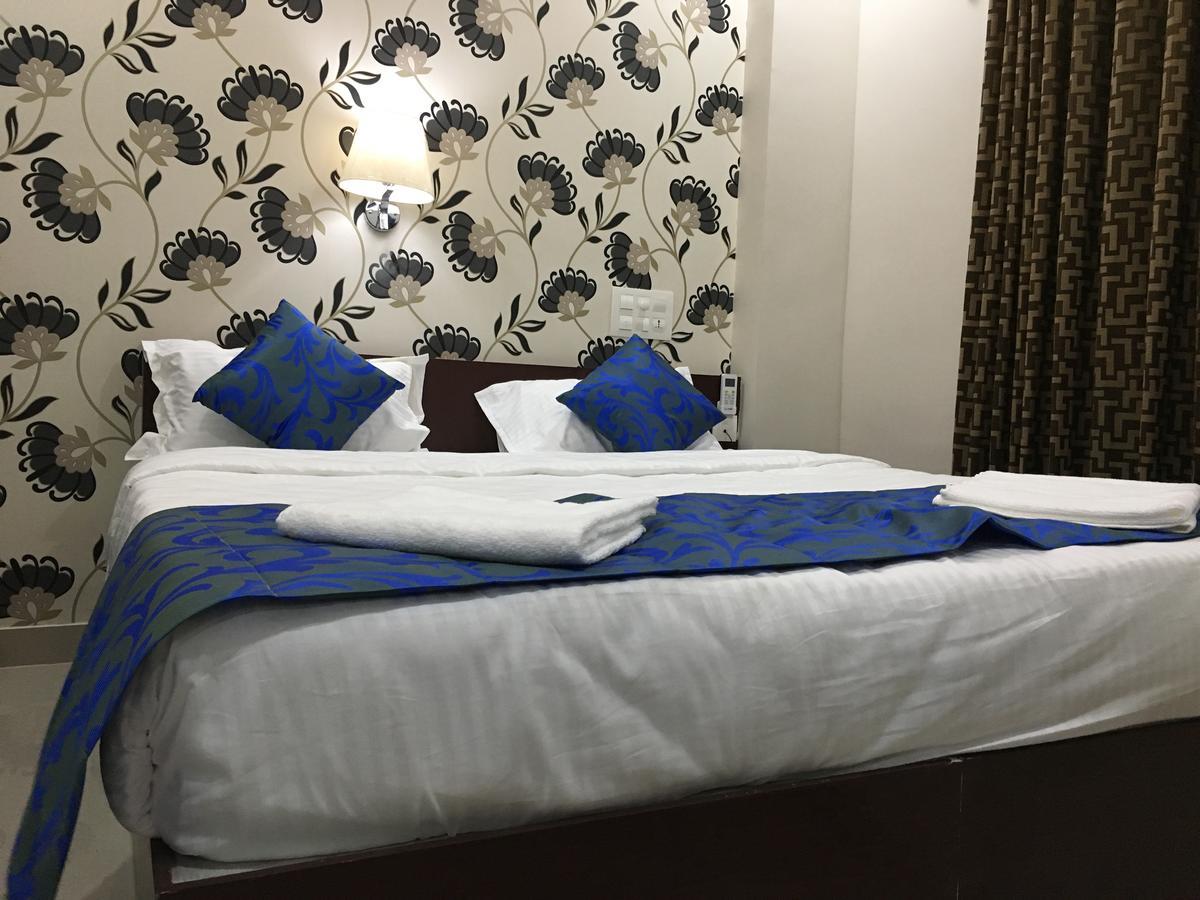 Hotel Almas Residency 2*