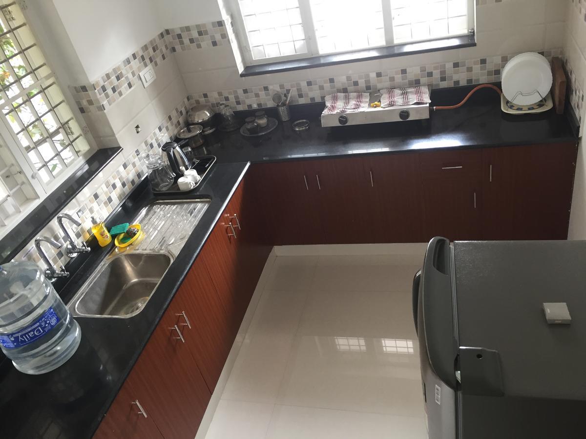 Rajivs Apartment Kochi