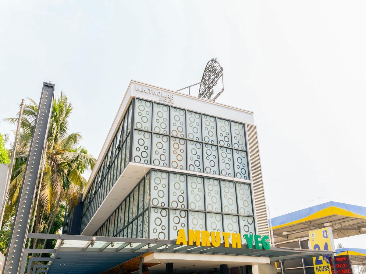Hotel The Connect 3*