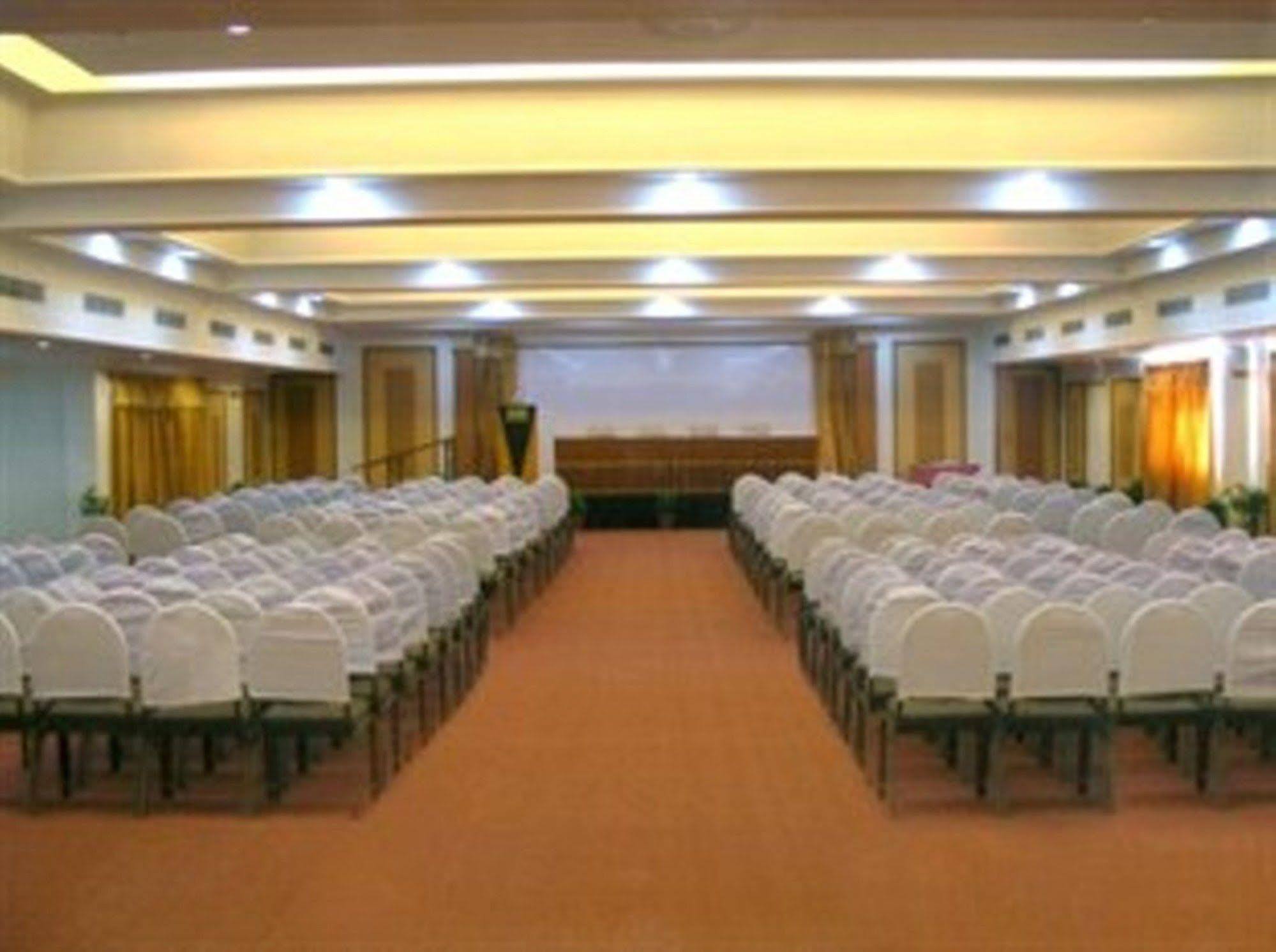 Ats Willingdon Hotel 3*