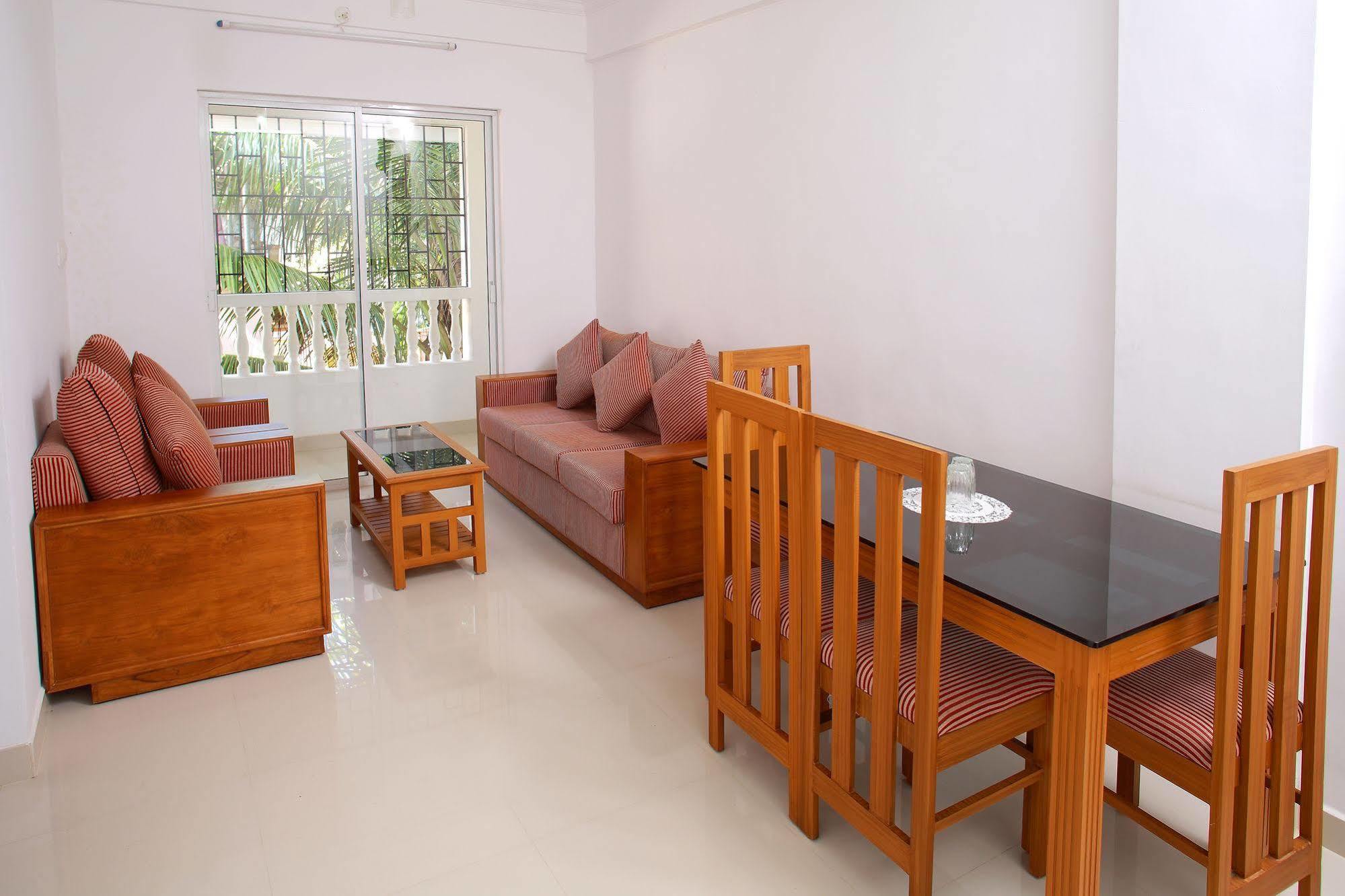 Phils' Residency & Banquets Kochi