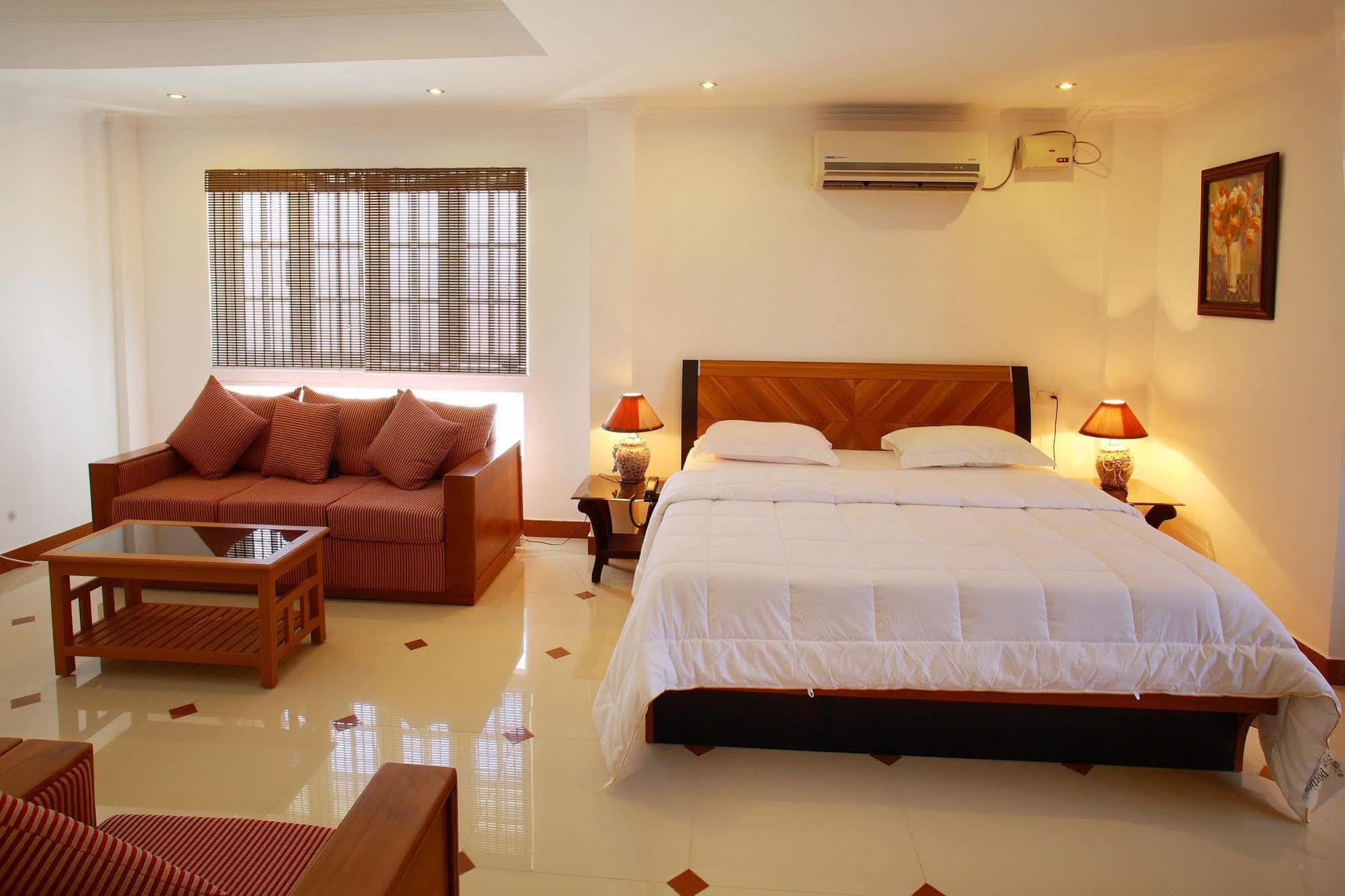 Phils' Residency & Banquets 2* Kochi