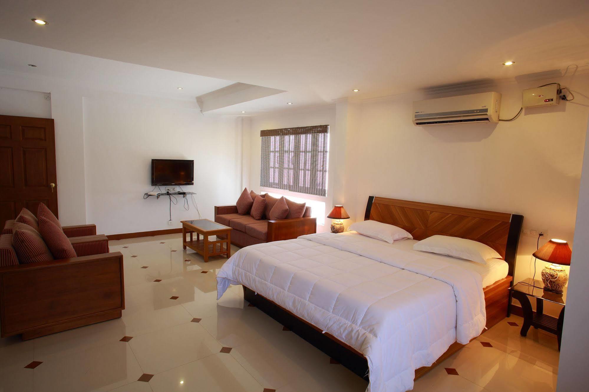 Phils' Residency & Banquets Hotel Kochi