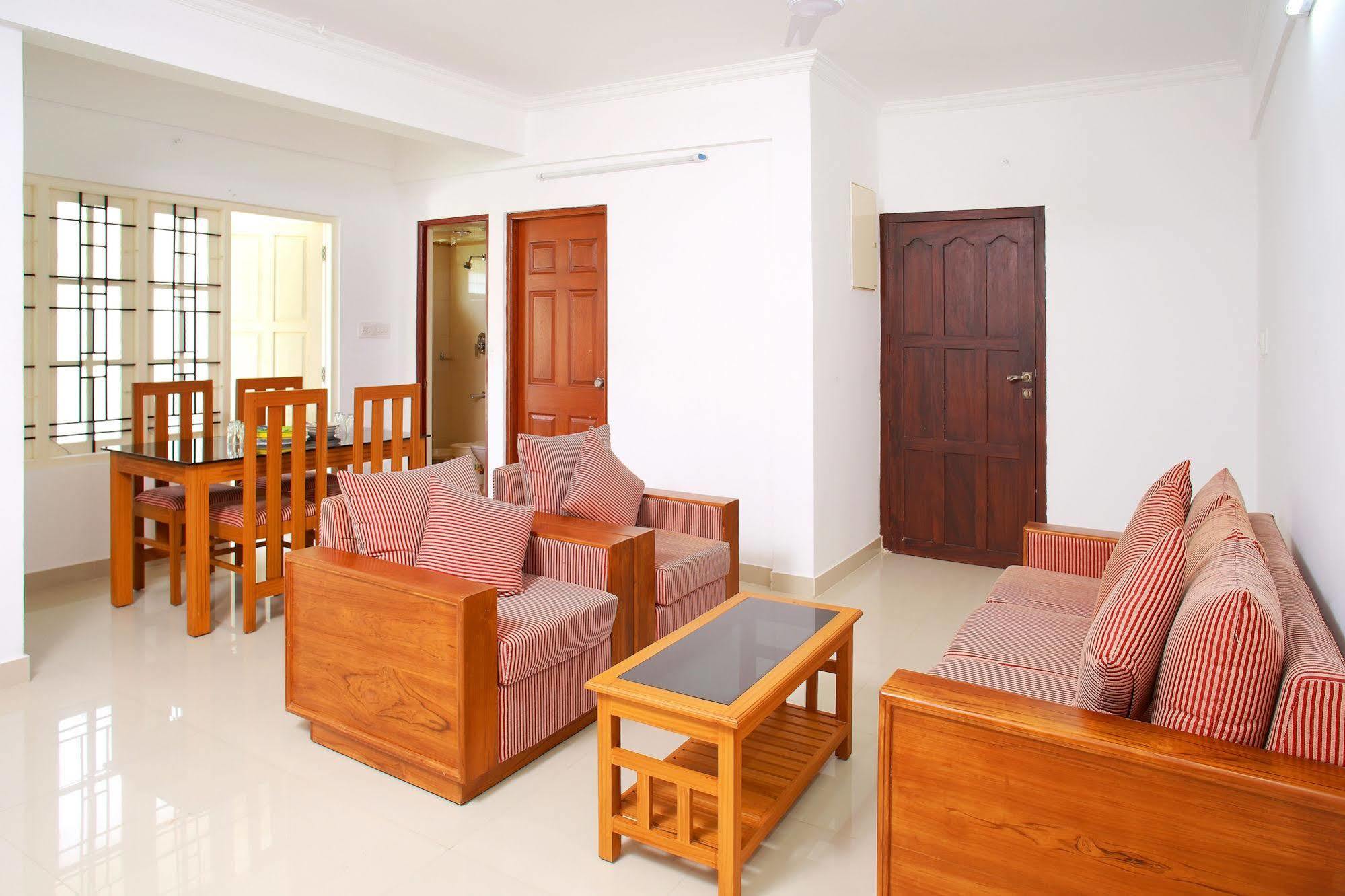 Hotel Phils' Residency & Banquets 2*