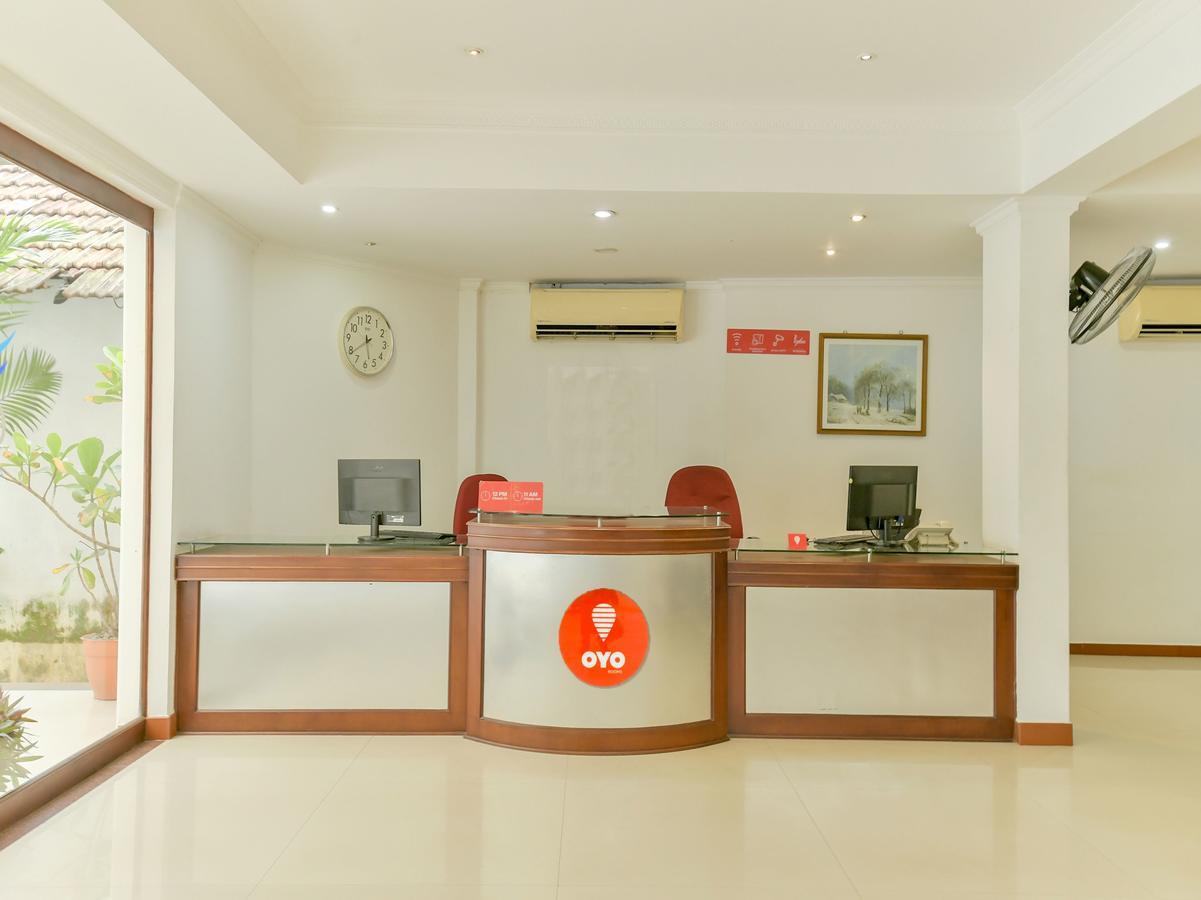 Hotel Oyo 15460 Centre Point Kochi