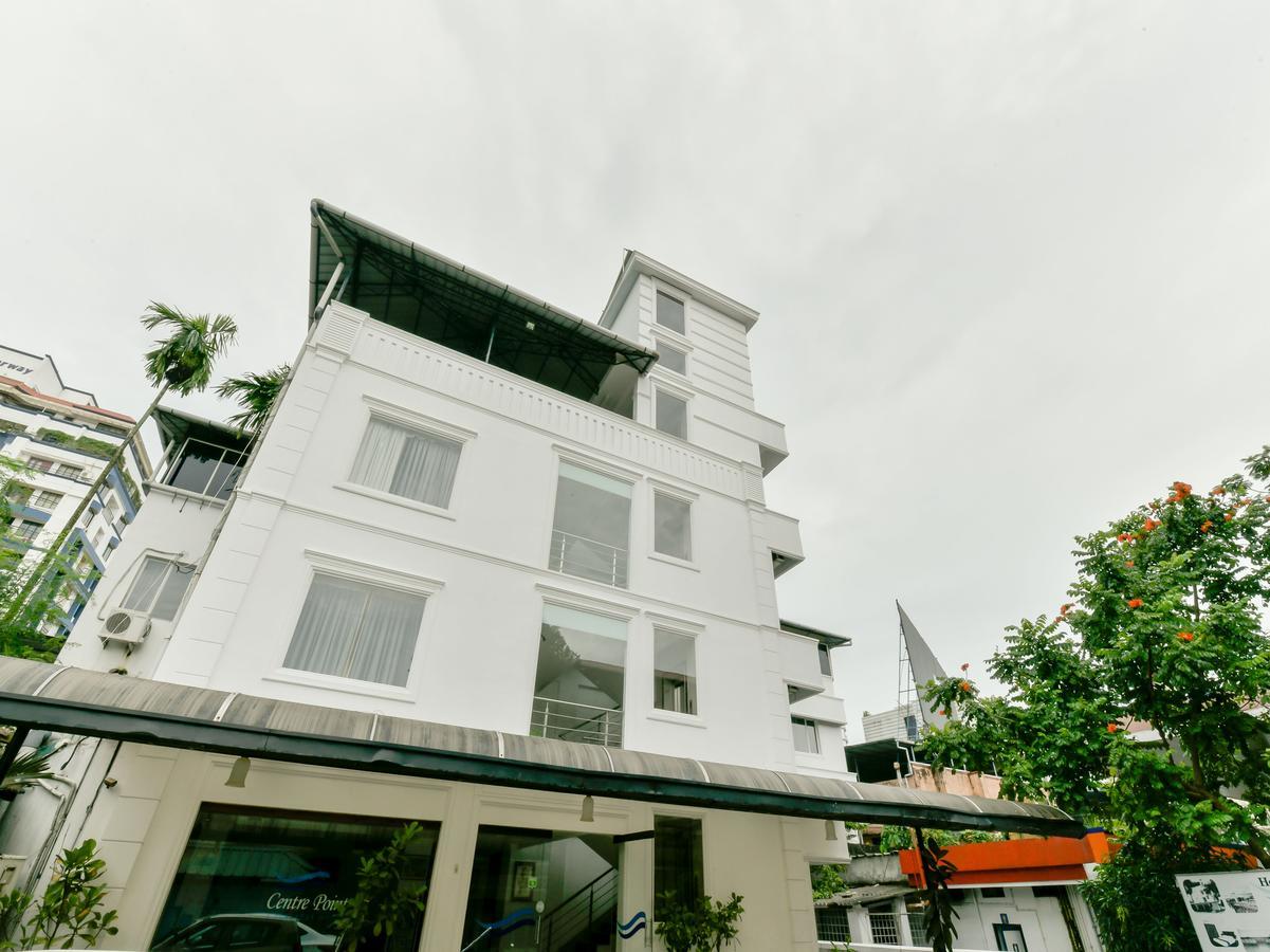 Hotel Oyo 15460 Centre Point