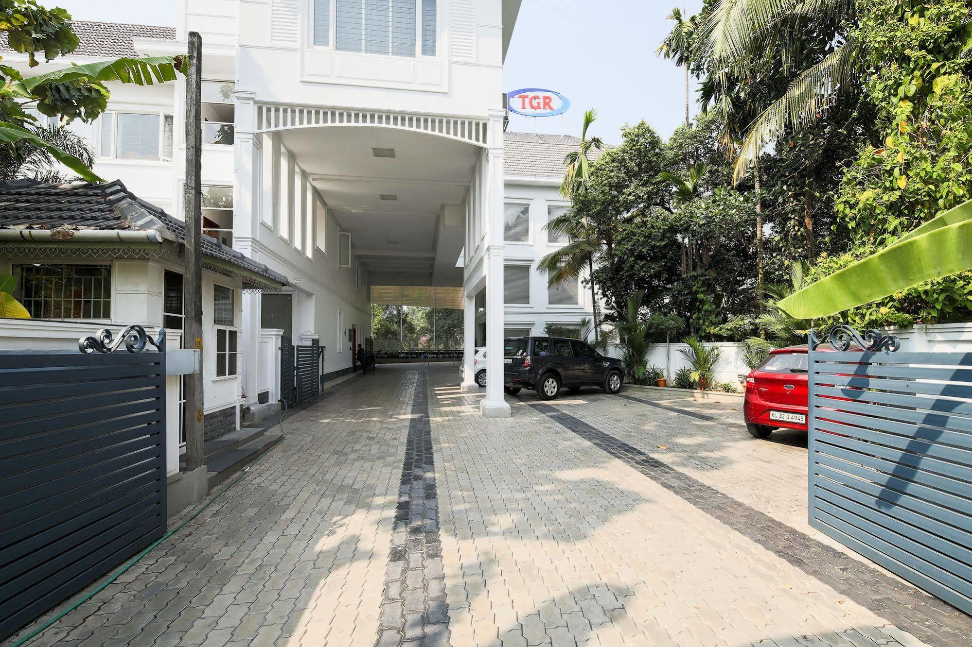 Treebo Tgr 3* Kochi