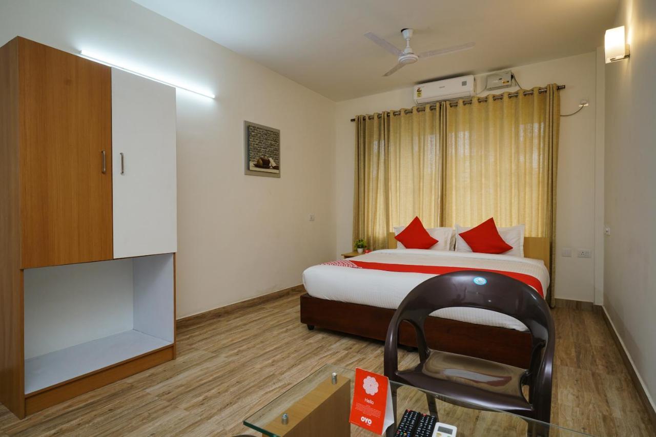 Oyo 15574 Caprice Residency, South 3* Kochi