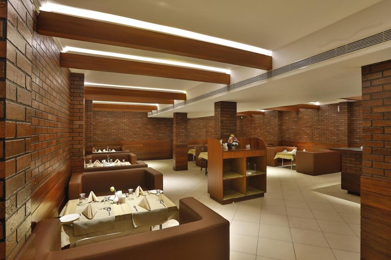 Hotel Zodiac Kochi