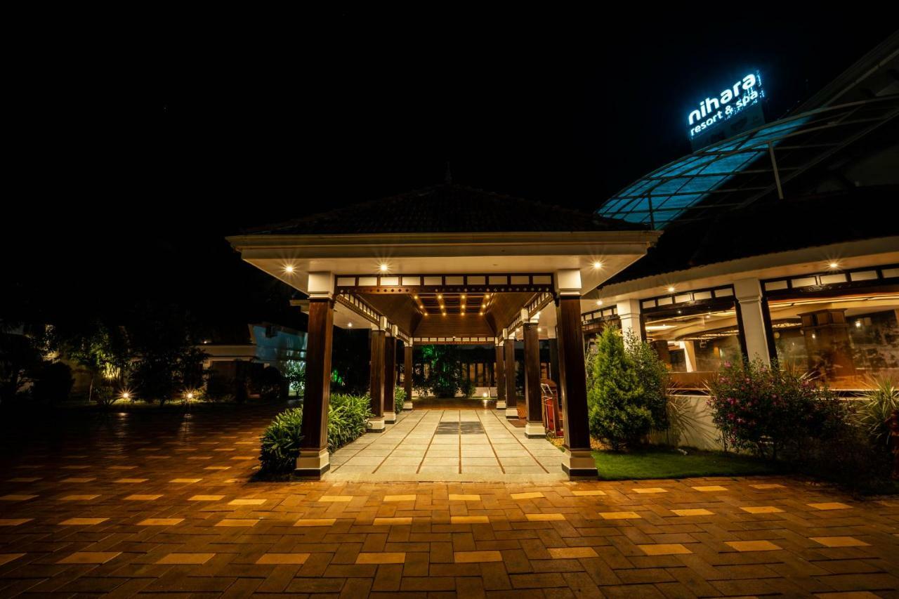 Resort Nihara And Cochin