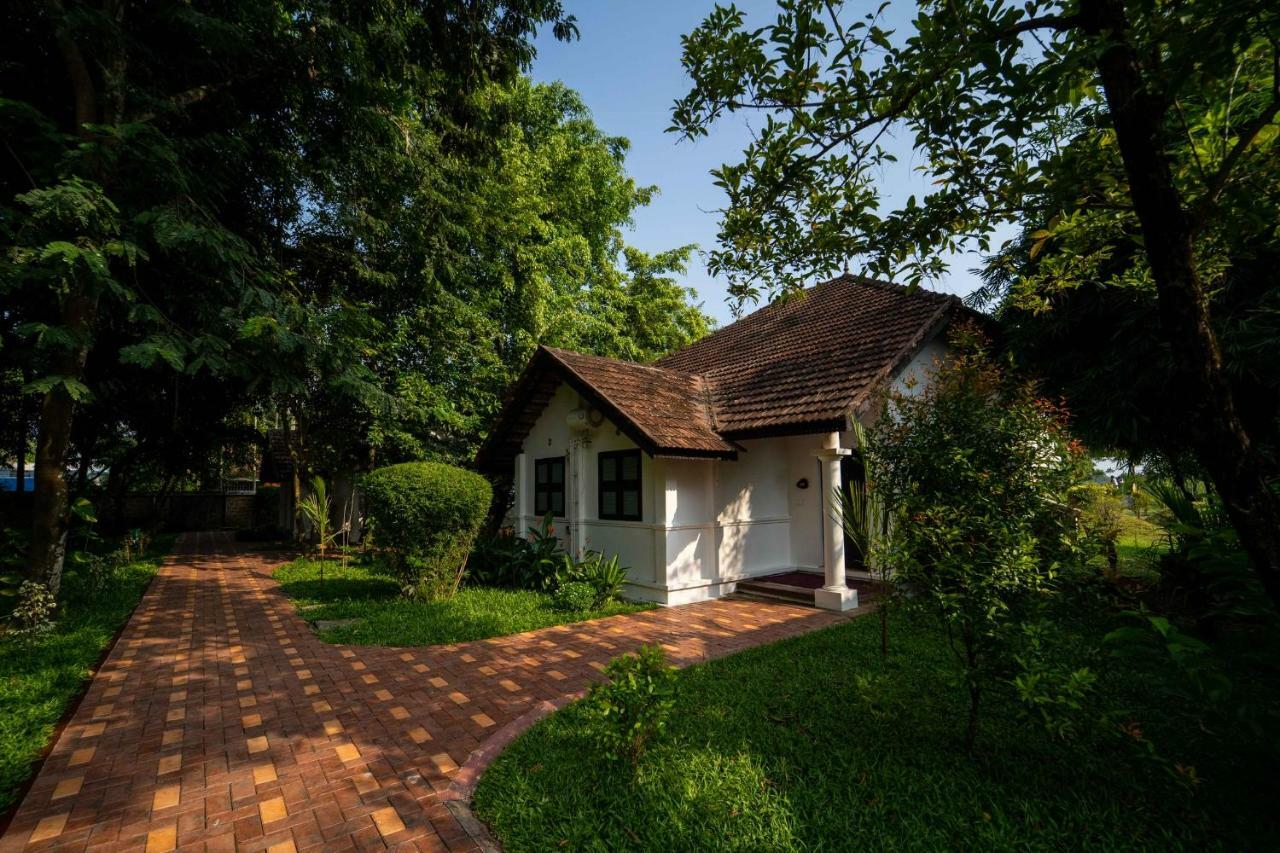 Resort Nihara And Cochin Kochi