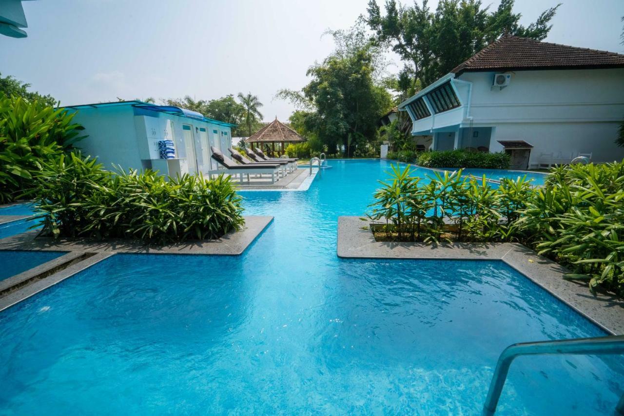 Resort Nihara And Cochin 4*