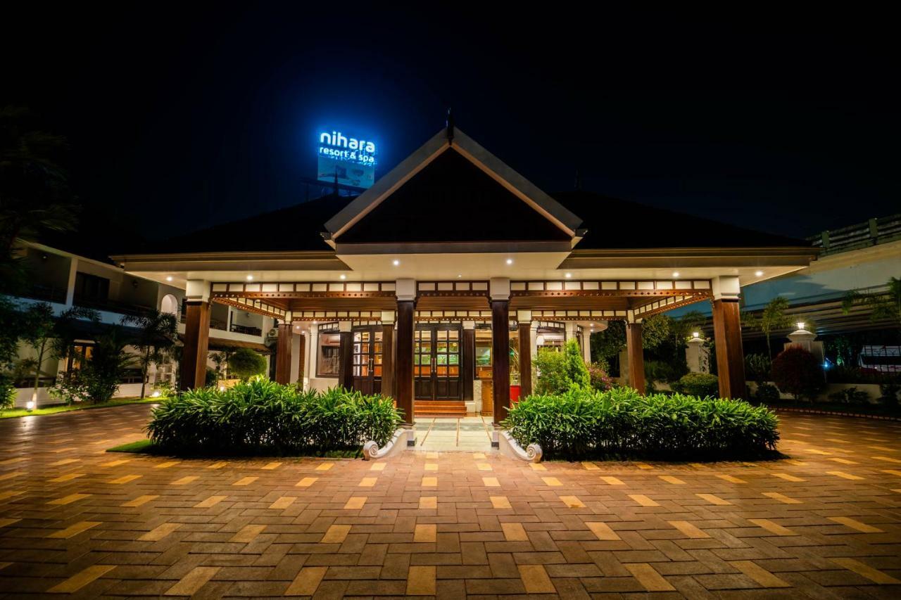 Resort Nihara And Cochin 4*