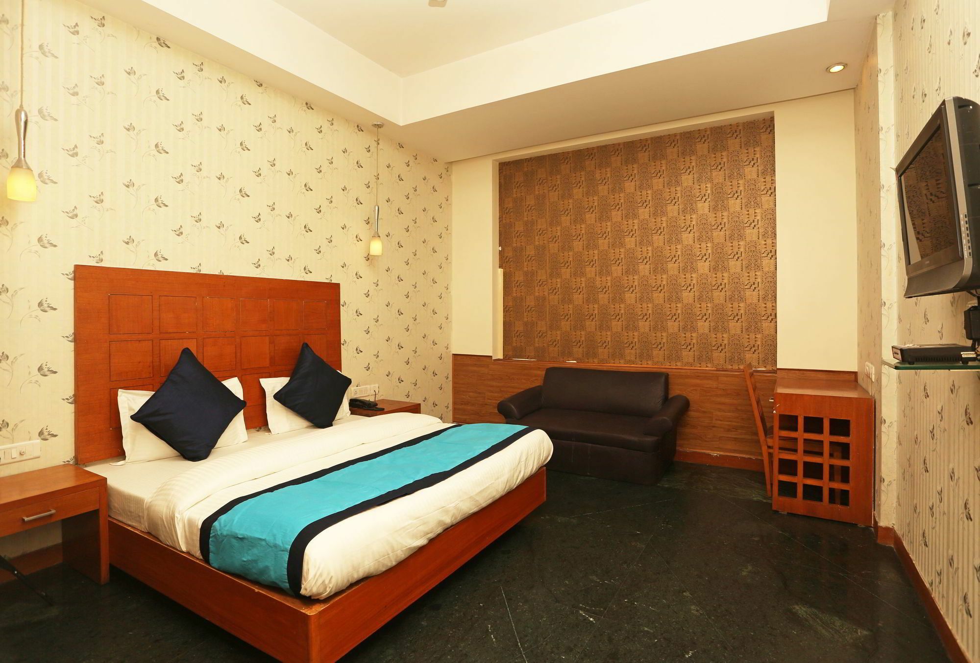 Sapta Dwaraka Hotel Kochi