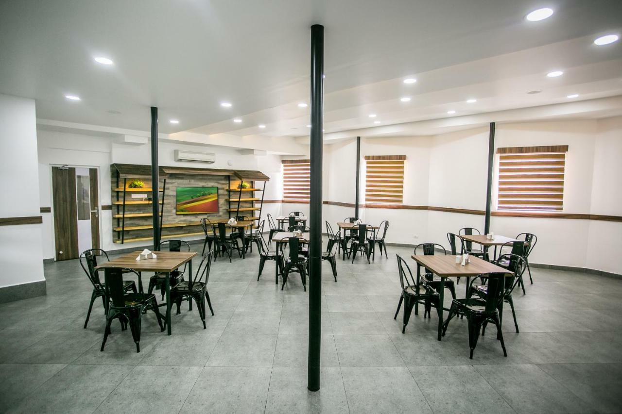 Sapphire Club Metro Kochi