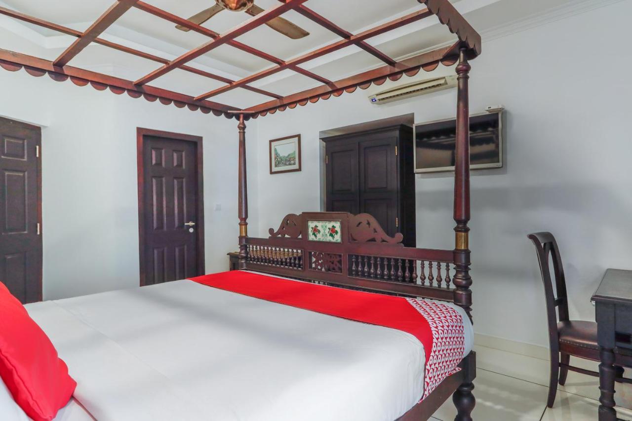 Anchor Hotel Kochi