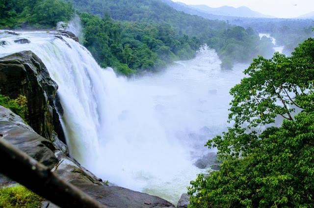 Jippus Galaxy Budget Air Port * Kochi