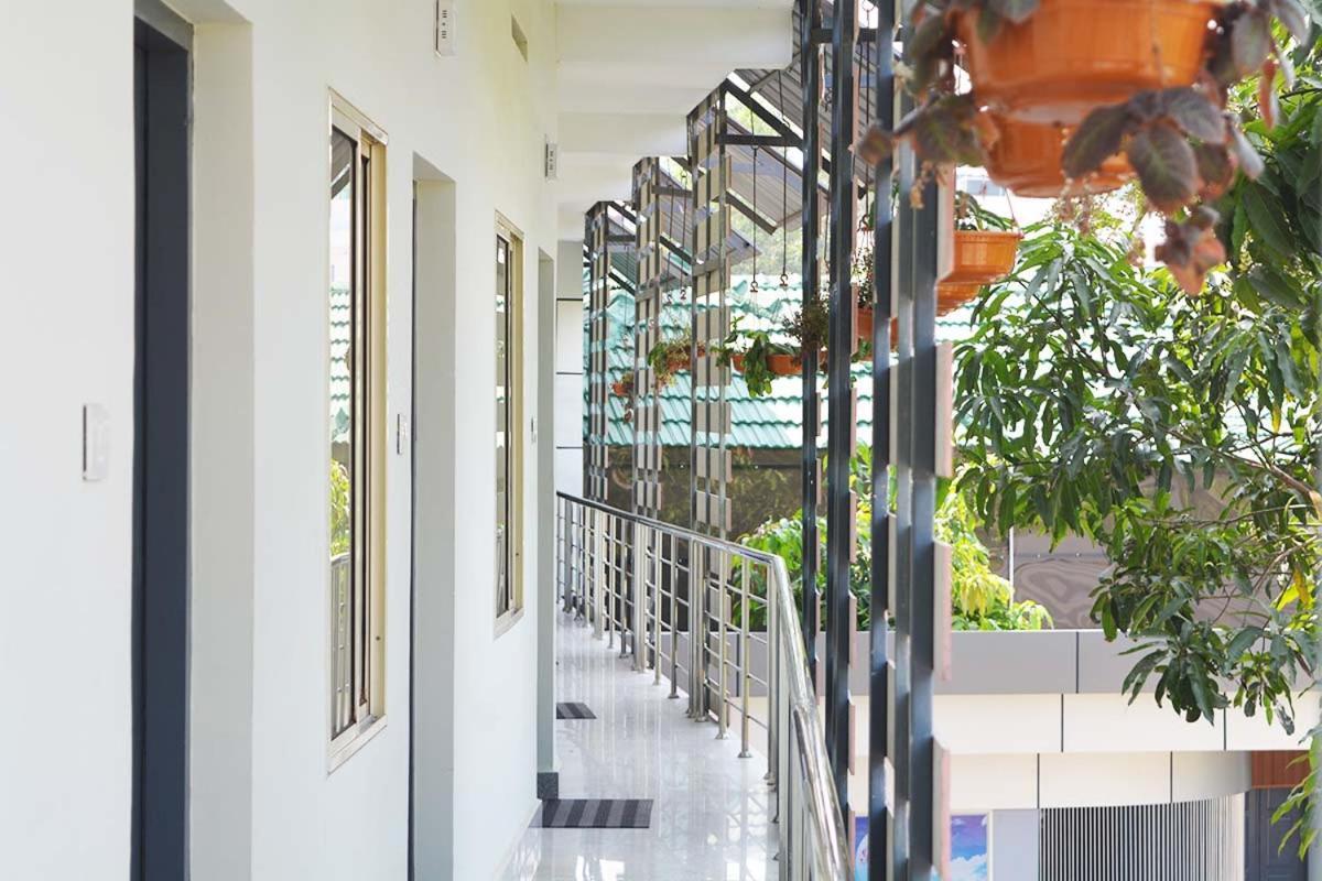 Campsite Jippus Galaxy Budget Air Port Kochi