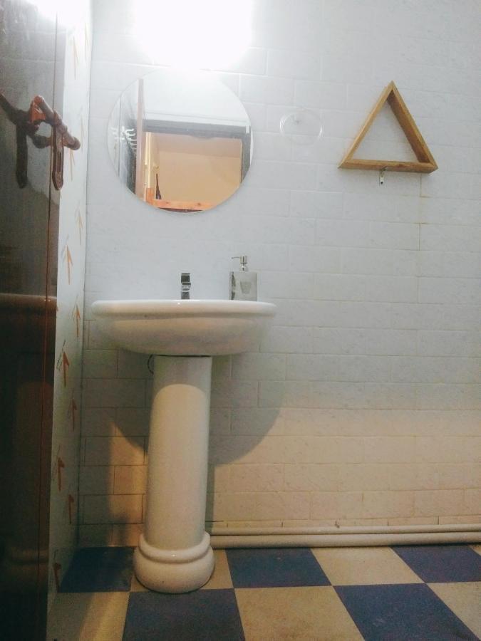Hostel Peace & Love *